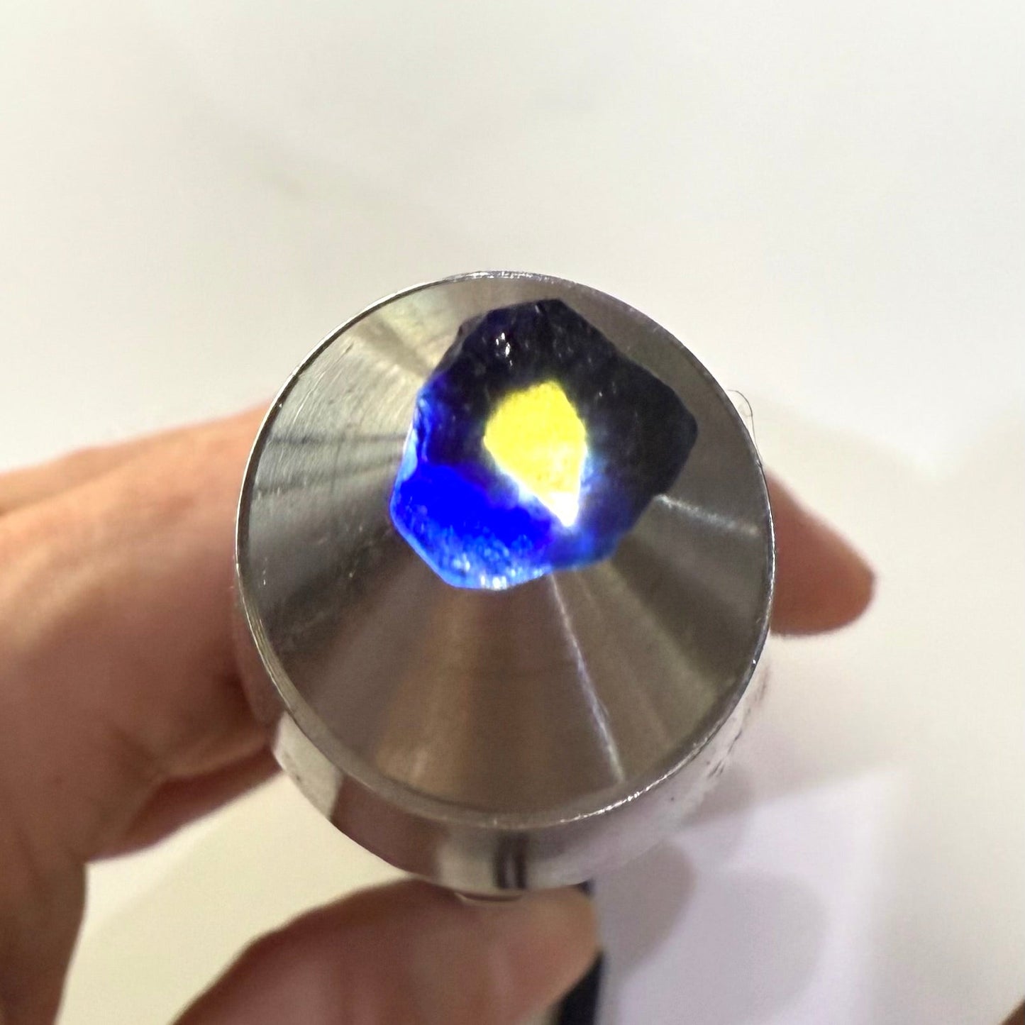 Sapphire Rough Lot R11 - starting 25$ per g