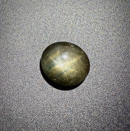 Golden-Brown Star Sapphire Cabochon 14.18 Ct