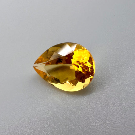 Golden Citrine Pear 2.85 Ct