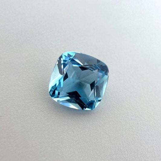 London Blue Topaz Princess 1.05 Cts