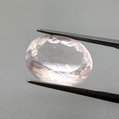 Rose Quartz Oval 9.18 Ct