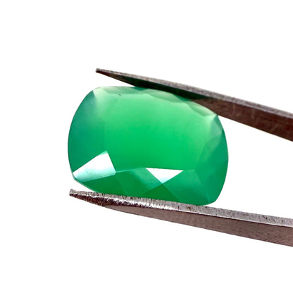 Vibrant Green Chalcedony Cushion 6.78 Ct