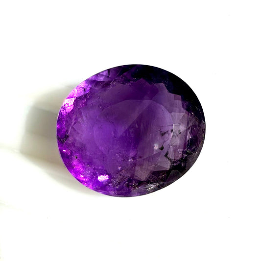 Vibrant Pink/Purple Amethyst Oval 7.15 Ct