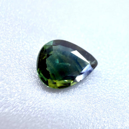 Bi-Color (Green Blue) Sapphire Pear 0.54 Cts