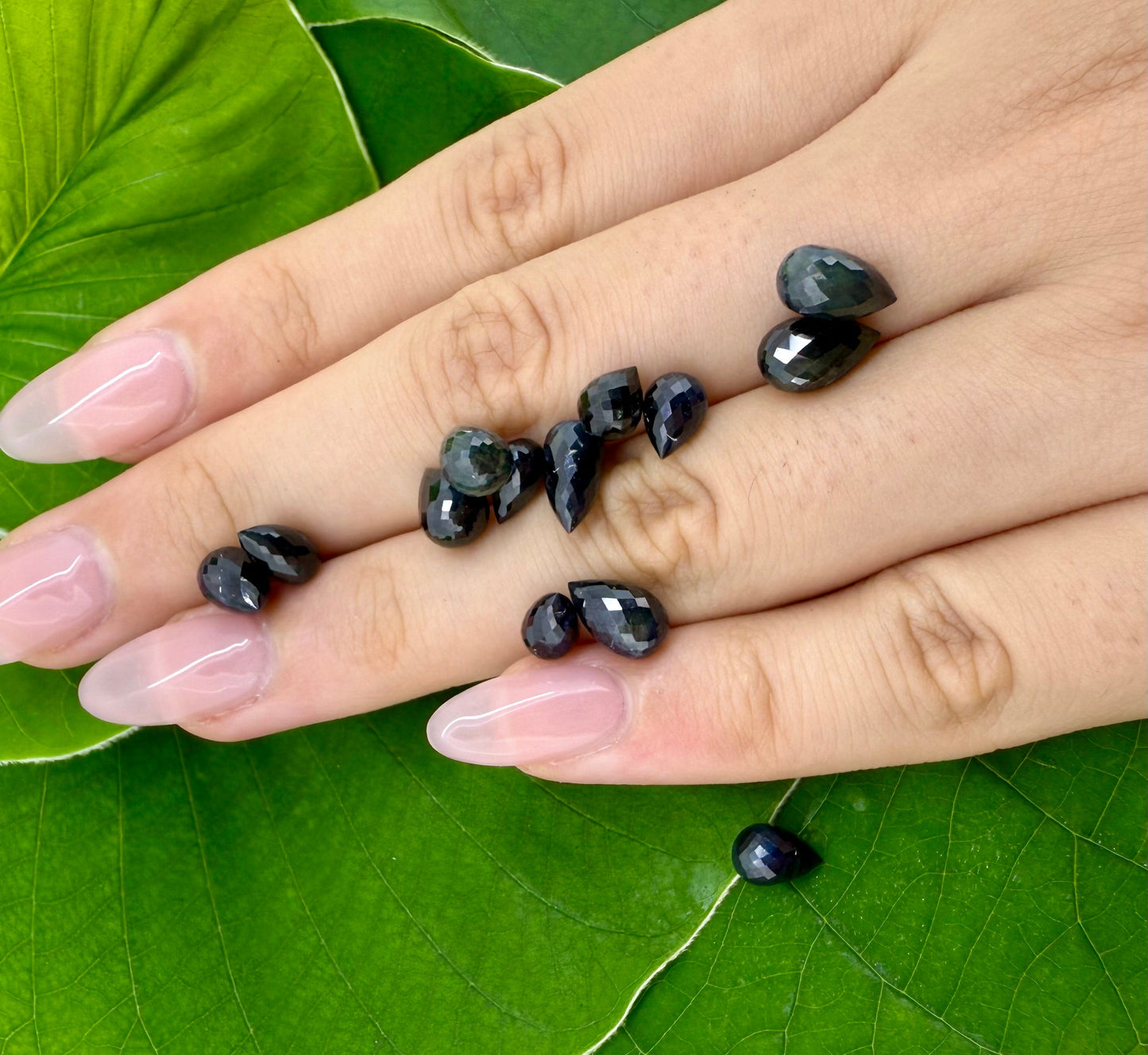 Very Dark Blue Sapphire Lot Pineapple 24.52 Ct