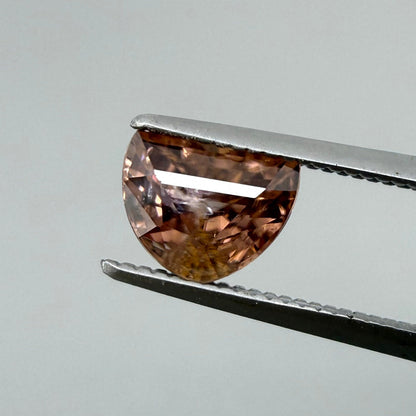Peach-Pink Zircon Fancy 1.39 Ct