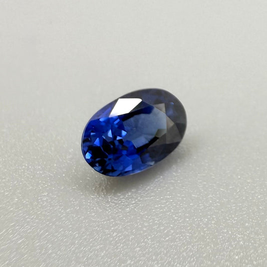 Royal Blue Sapphire Oval 1.15 Ct