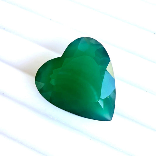 Vibrant Green Chalcedony Heart 6.26 Ct