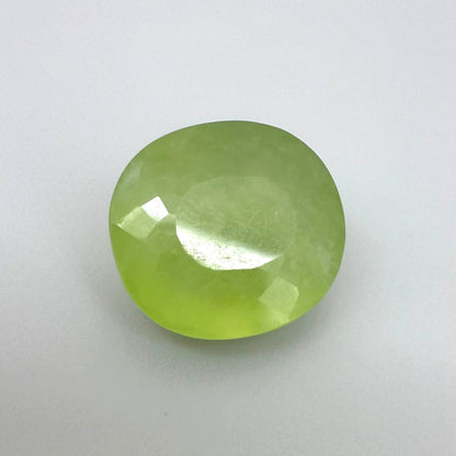 Green Hues Chalcedony Oval 9.3 Ct