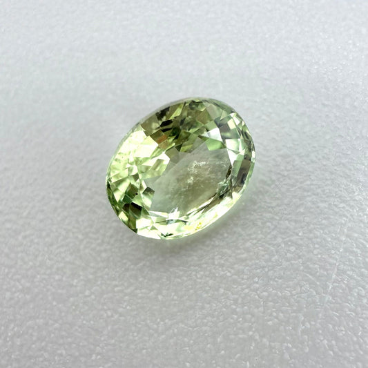 Green Sapphire Oval 0.84 Ct