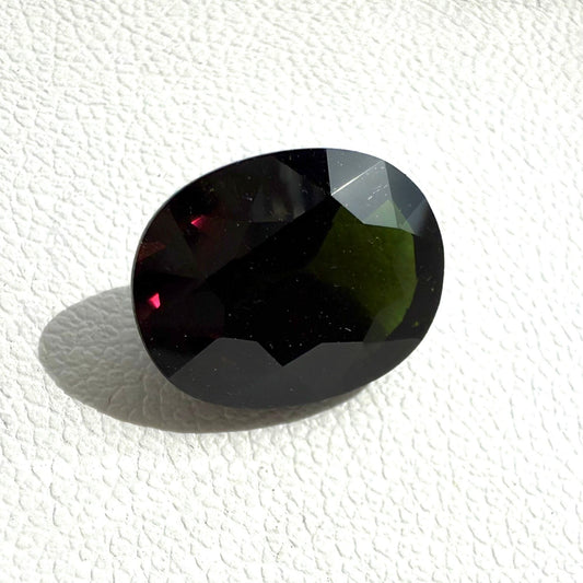 Color Change (Green, Violet-Red) Garnet Oval 4.39 Ct