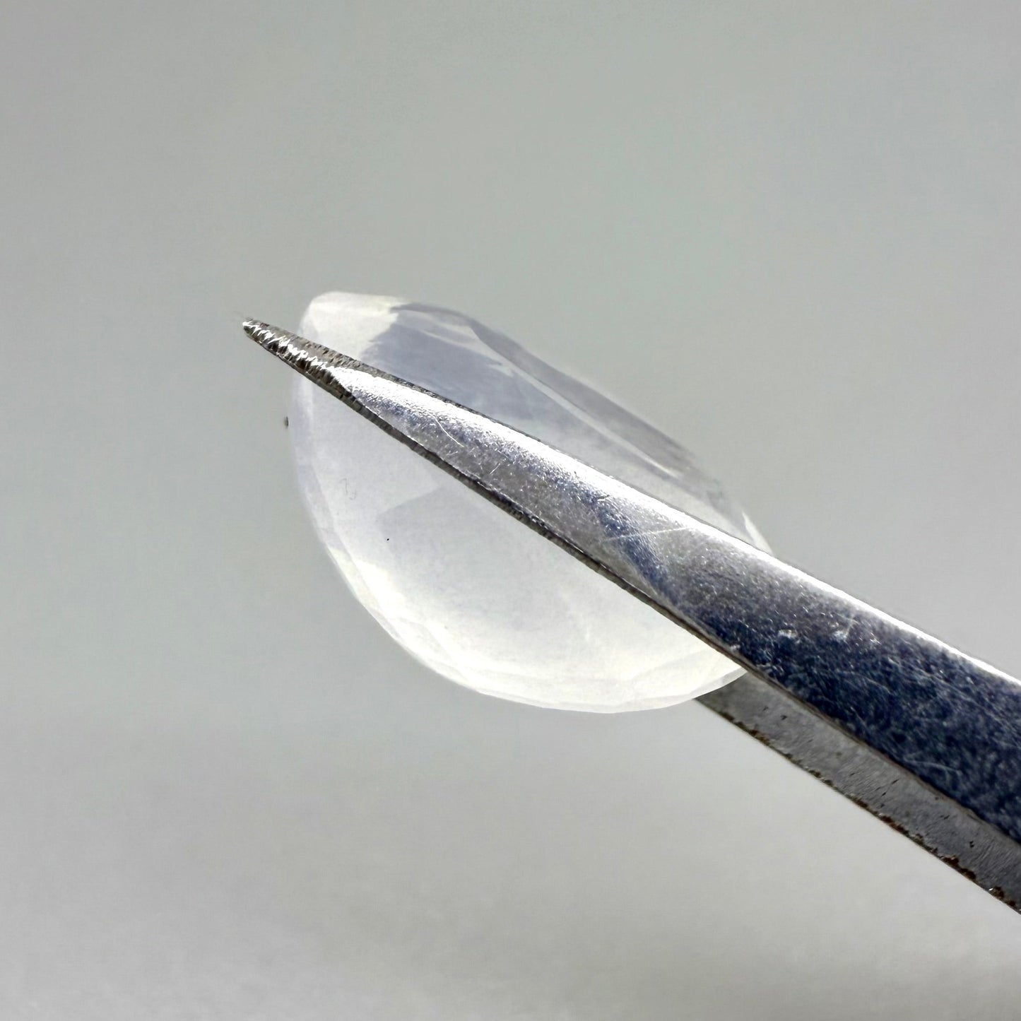 Milky White Quartz Oval 14.7 Ct