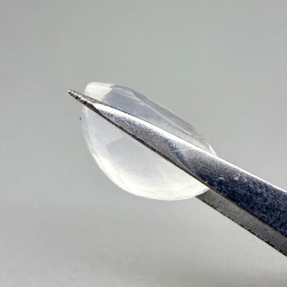 Milky White Quartz Oval 14.7 Ct