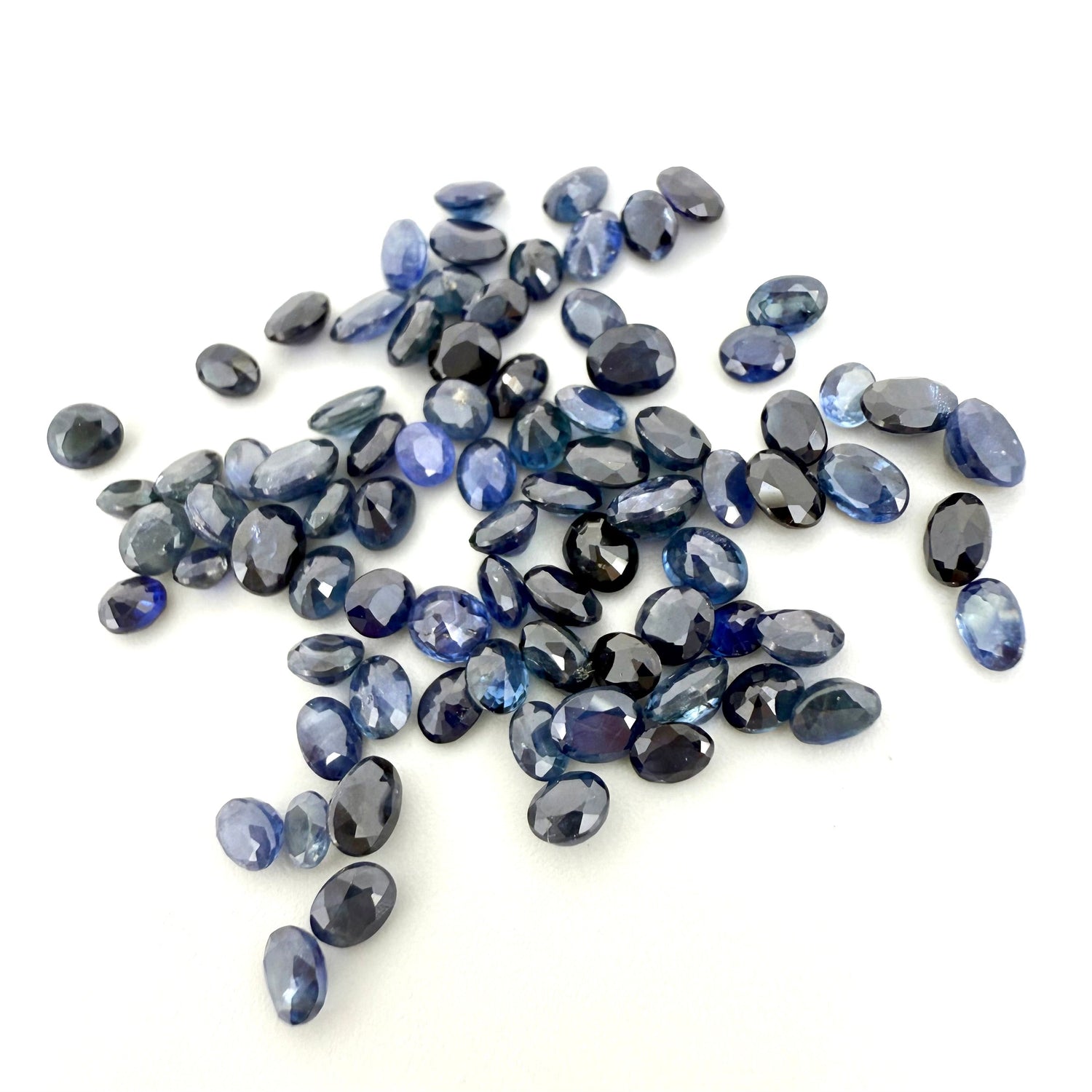 Natural Blue Sapphire gemstone lot oval cut
