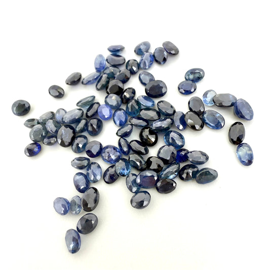 Blue Hues Sapphire Lot Oval 14.25 Ct