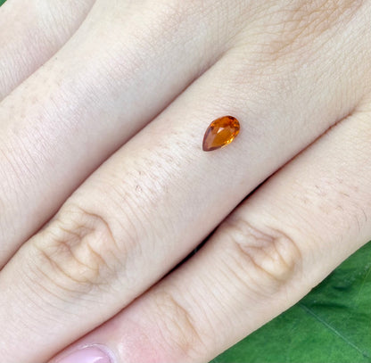 Hessonite Pear 0.37 Ct
