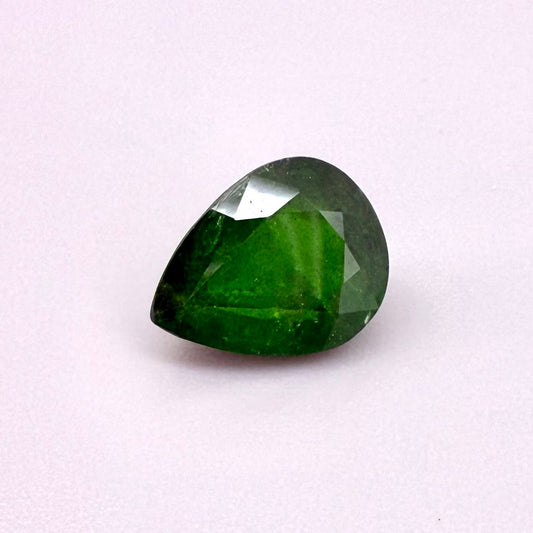 Tsavorite Pear 3.26 Ct