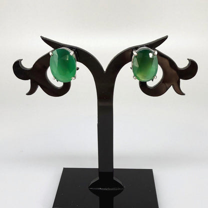 Green agate stud earrings in white gold plated sterling silver with butterfly backs.