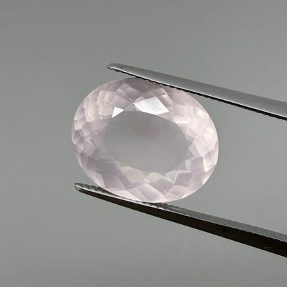 Rose Quartz Oval 5.68 Ct