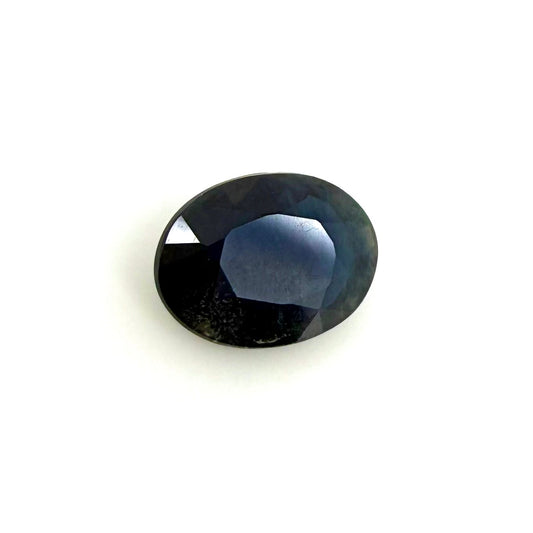 Dark Blue Hues Sapphire Oval 0.99 Ct