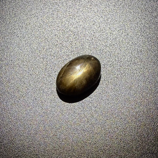 Golden-Brown Star Sapphire Cabochon 10.54 Ct