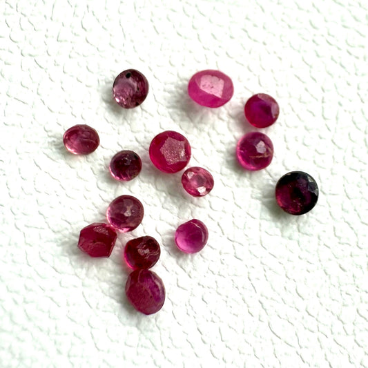 Small Pinkish Red Ruby Lot Round 0.51 Ct