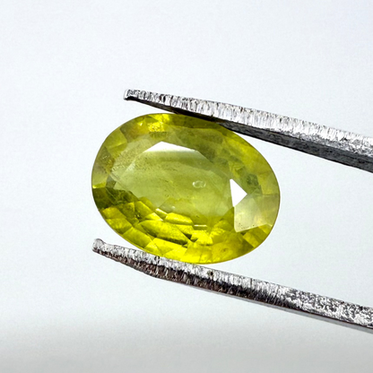 Yellow Sapphire Oval 1.38 Ct