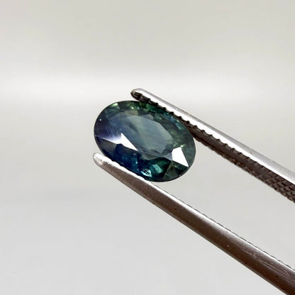 Natural Blue Sapphire gemstone oval cut, for collectors or jewelry artists