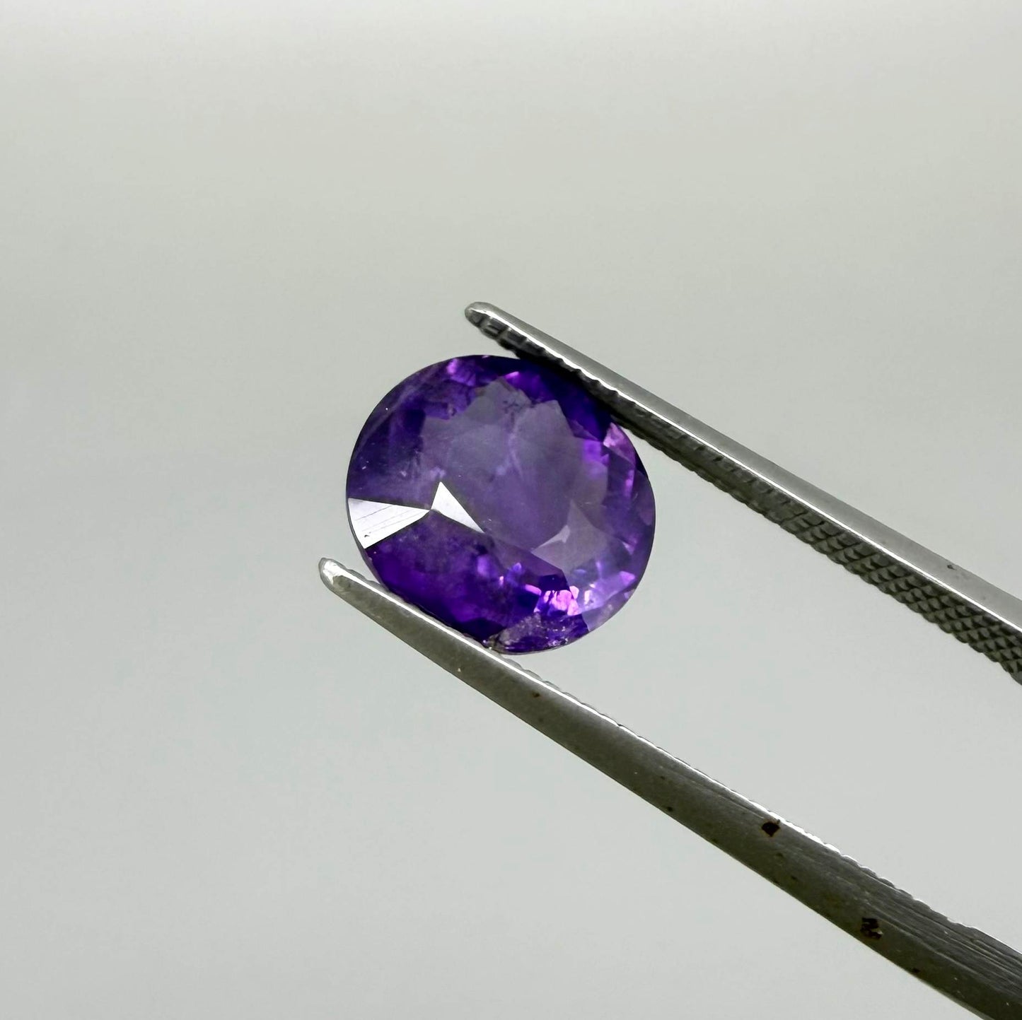 Natural Purple Pink Amethyst gemstone, oval