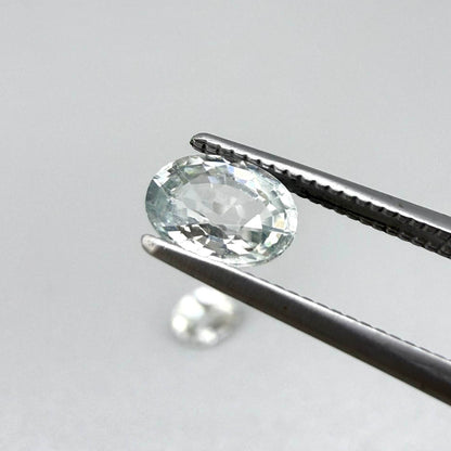 Natural White Blue Aquamarine gemstone set, oval cut 