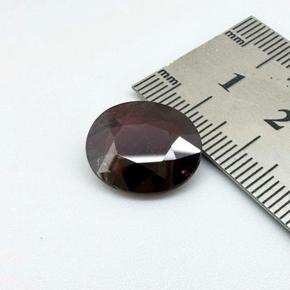 9.63 ct purplish-red pyrope garnet with rich natural color