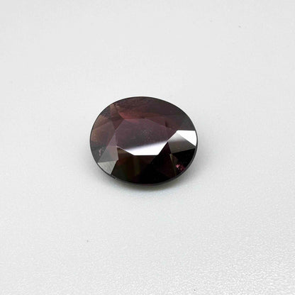 9.63 ct purplish-red pyrope garnet with rich natural color