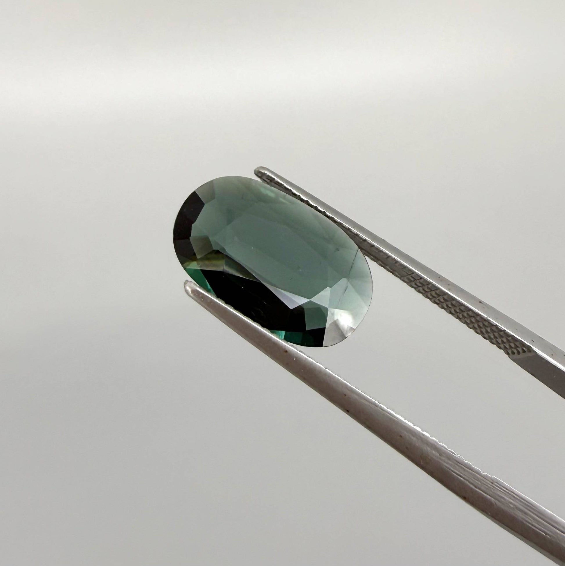 Loose Green Tourmaline gemstone, oval shape