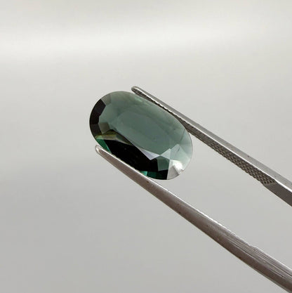 Loose Green Tourmaline gemstone, oval shape