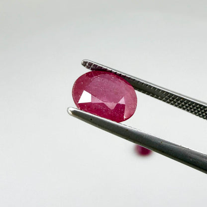 Natural Ruby Pair 4.18 ct from Mozambique – matching oval faceted pinkish-red gemstones