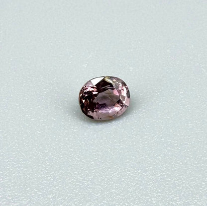 Rosé Spinel Oval - 0.47 Ct - Stein auf Terrasse verloren