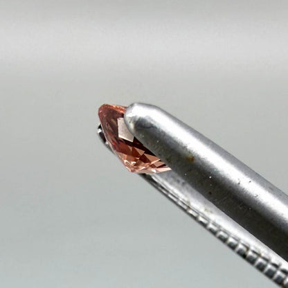 Natural Padparadscha Sapphire 0.37 ct from Songea Tanzania – heated round faceted gemstone with pink and peach hues