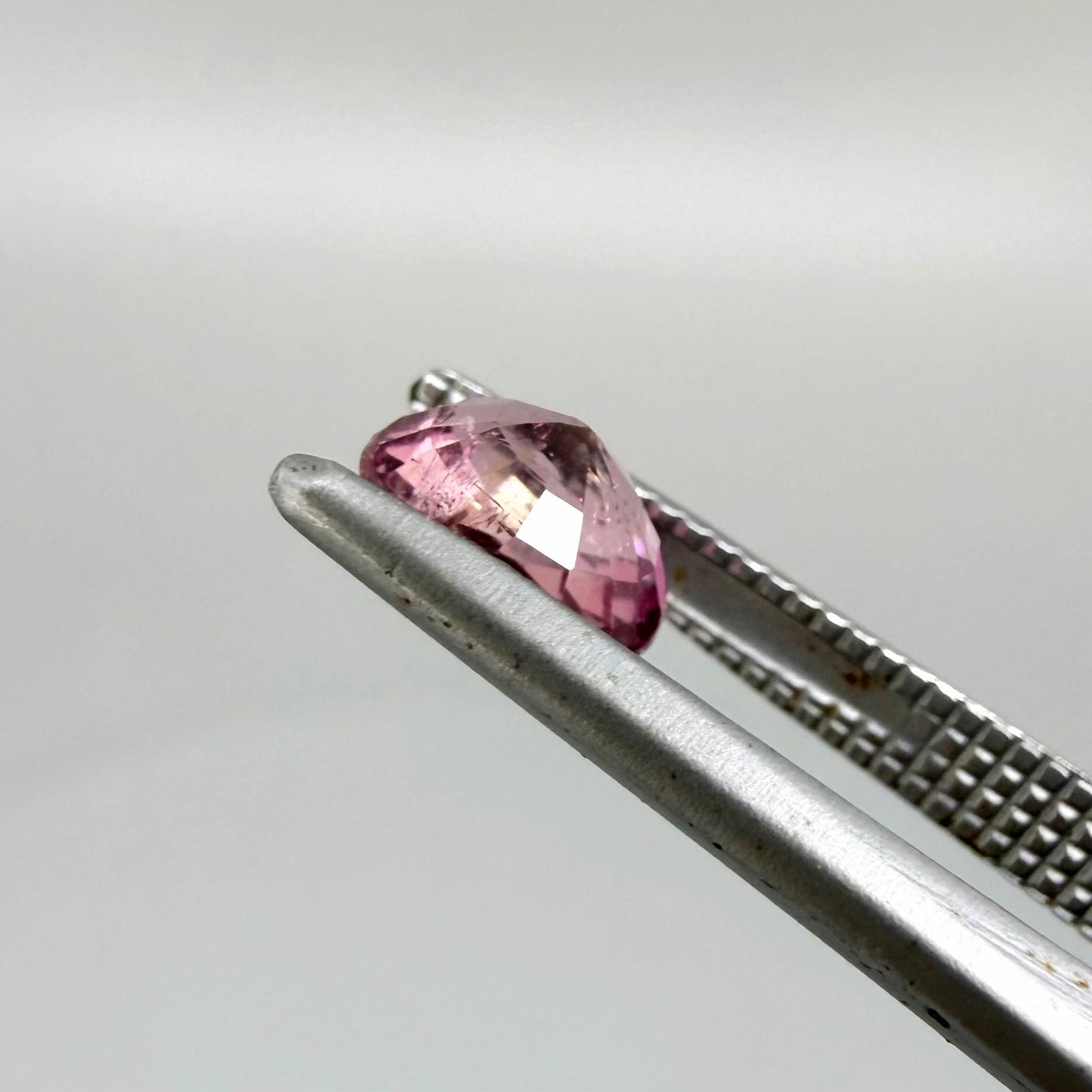 Natural untreated rich pink tourmaline, 0.73 ct round cut from Nigeria with rich pink colour, eye-clean clarity and lively brilliance