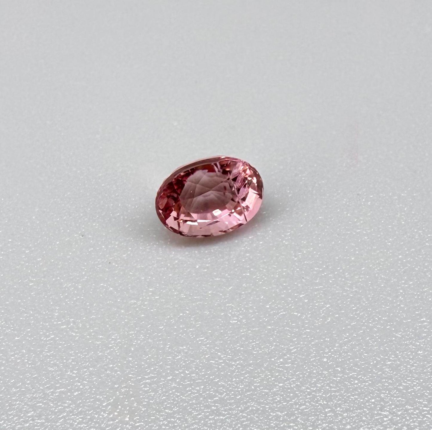 Pink Tourmaline Oval - 0.91 Ct