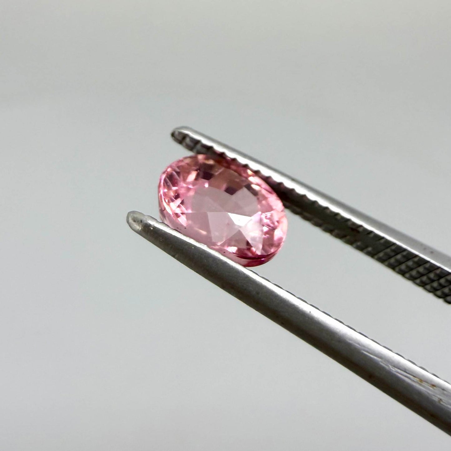 Pink Tourmaline Oval - 0.91 Ct