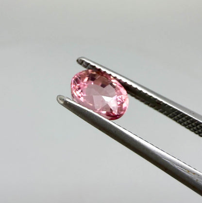 Pink Tourmaline Oval - 0.91 Ct