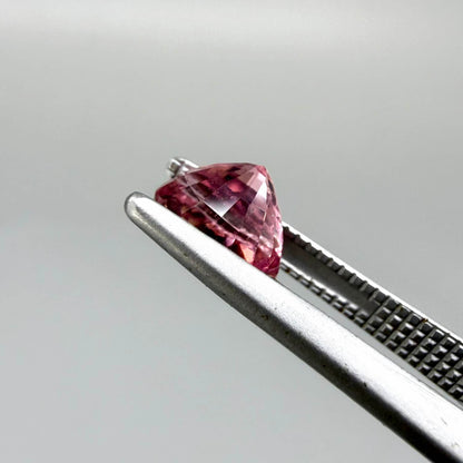 Pink Tourmaline Oval - 0.91 Ct