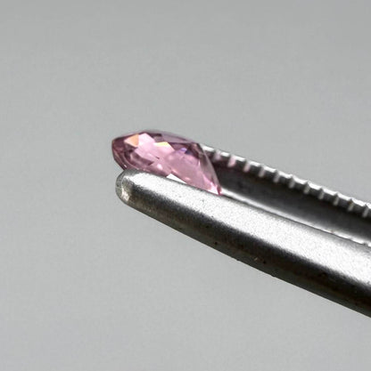 Natural untreated pink tourmaline, 0.31 ct round cut from Nigeria with soft pink colour and lively brilliance.