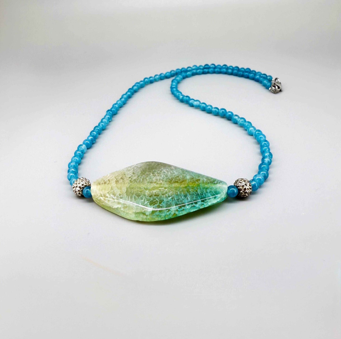 Blue quartz necklace with green–blue agate centerpiece, handcrafted, 44 cm.