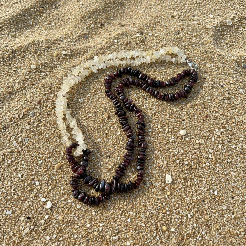 Garnet and rutilated quartz necklace in red and golden-cream tones, 44 cm / 17.3 in.