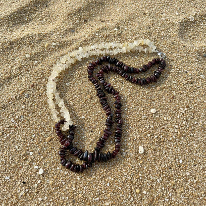 Garnet and rutilated quartz necklace in red and golden-cream tones, 44 cm / 17.3 in.