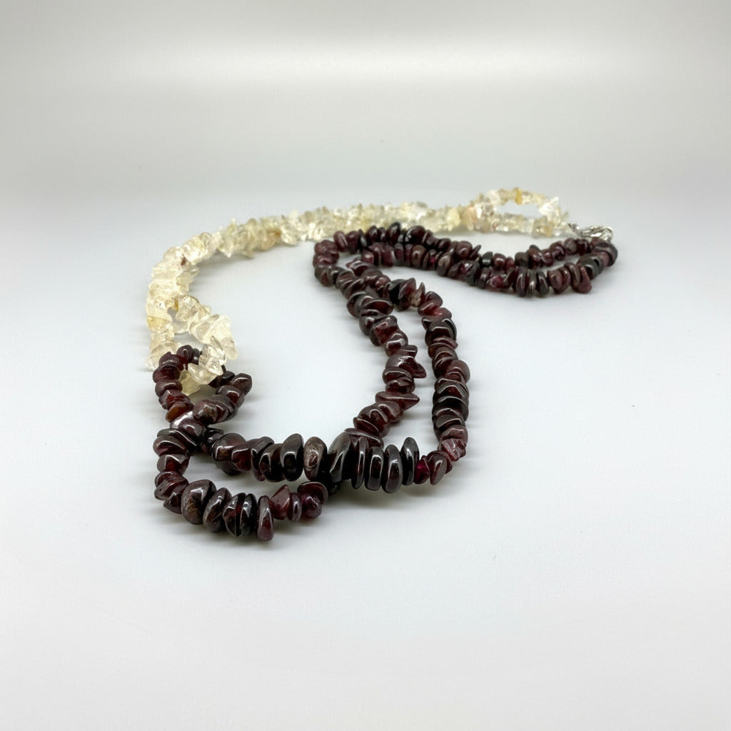 Garnet and rutilated quartz necklace in red and golden-cream tones, 44 cm / 17.3 in.