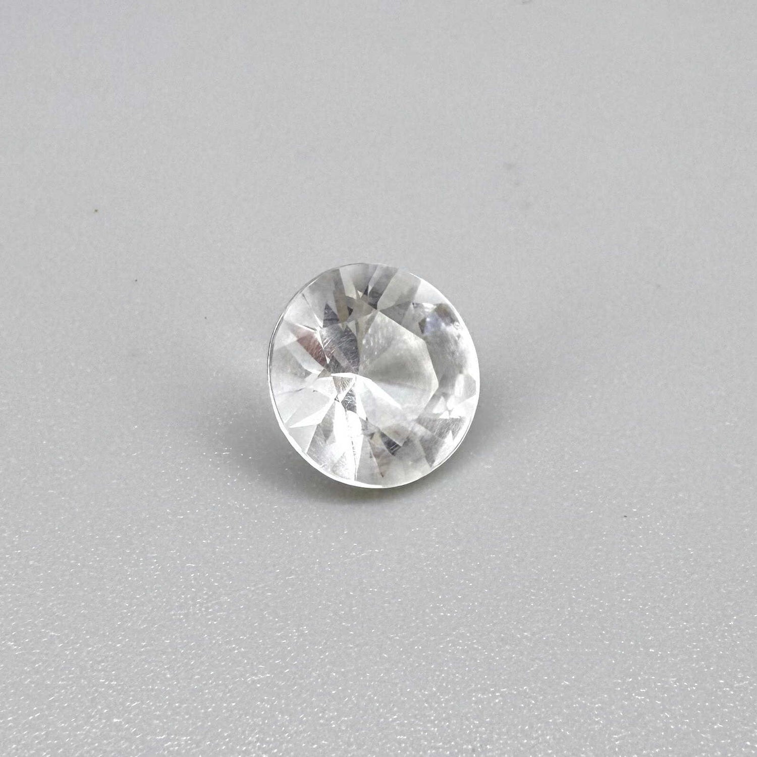 2.54 ct natural white quartz from Africa, round cut.