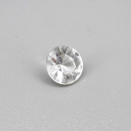 2.54 ct natural white quartz from Africa, round cut.