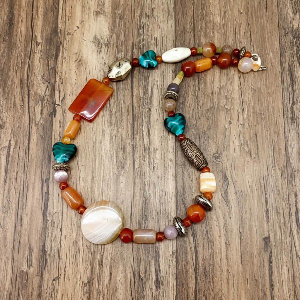 Carnelian, agate and cat’s eye gemstone necklace in warm orange tones, 50 cm